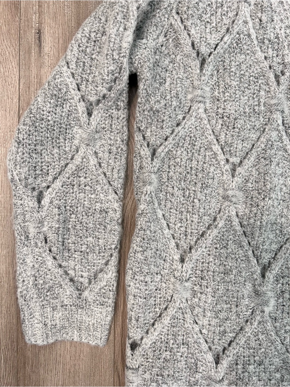 POL Light Gray Open-Front Diamond Knit Cardigan - Picture 3 of 5
